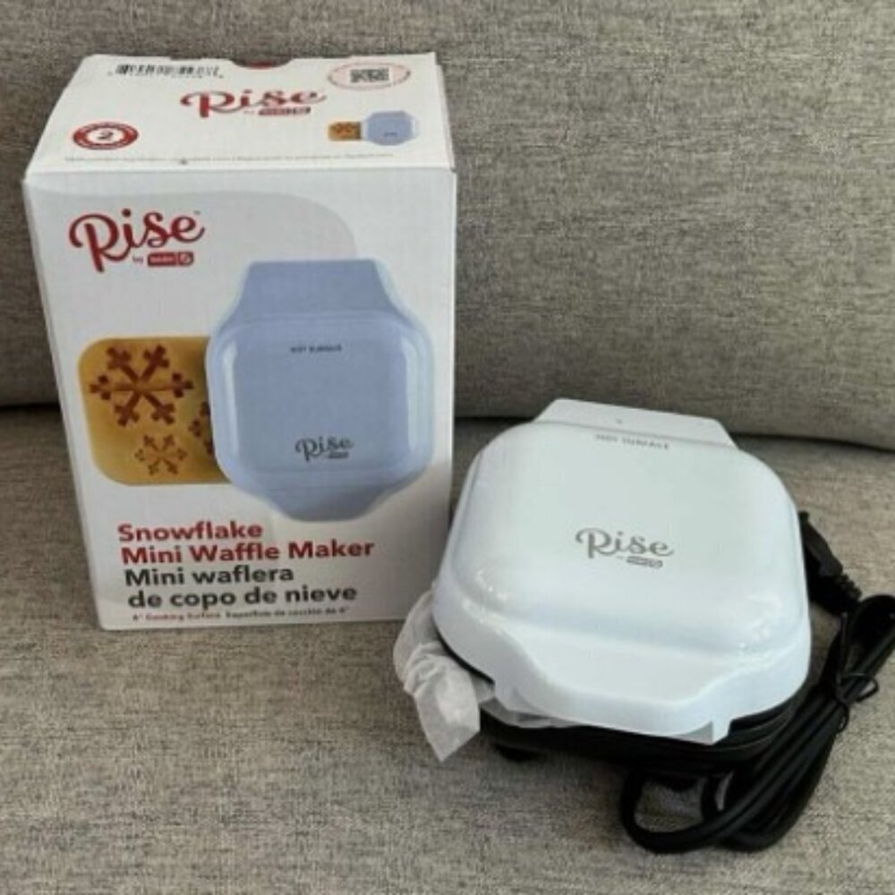 NEW Rise Snowflake Mini Waffle Maker